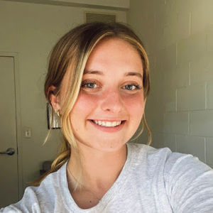 Meet your Posher, Isabella